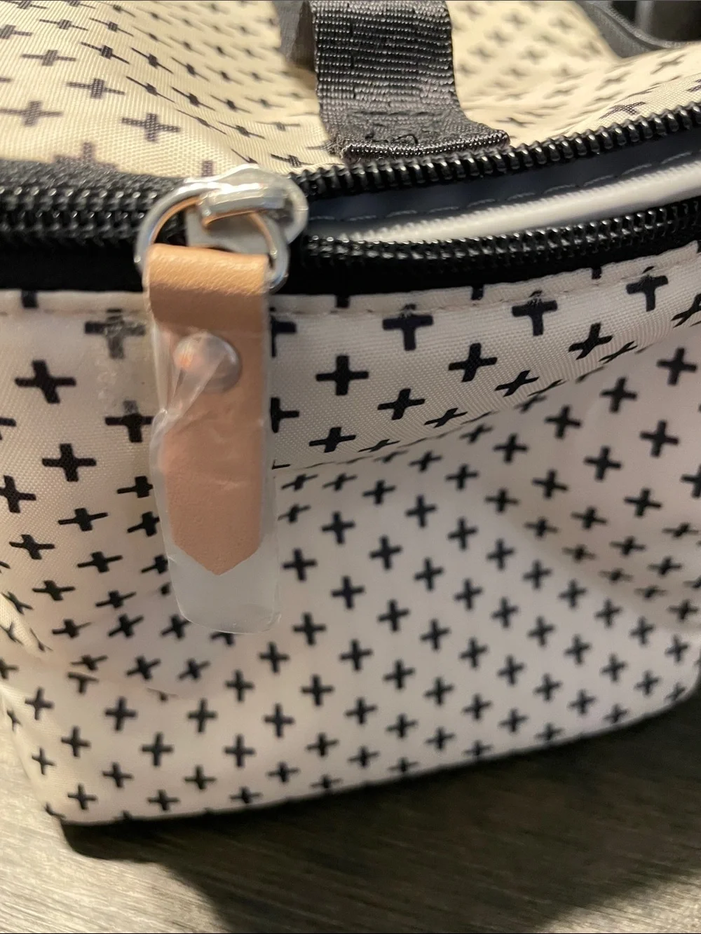 Petunia Pickle Bottom Gray and Black Baby Bag BONUS PPB Packing Cube